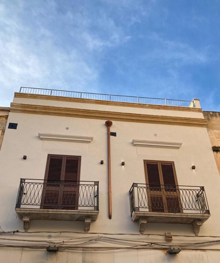 Casa Vacanze Al Trenta3 Marsala Dış mekan fotoğraf
